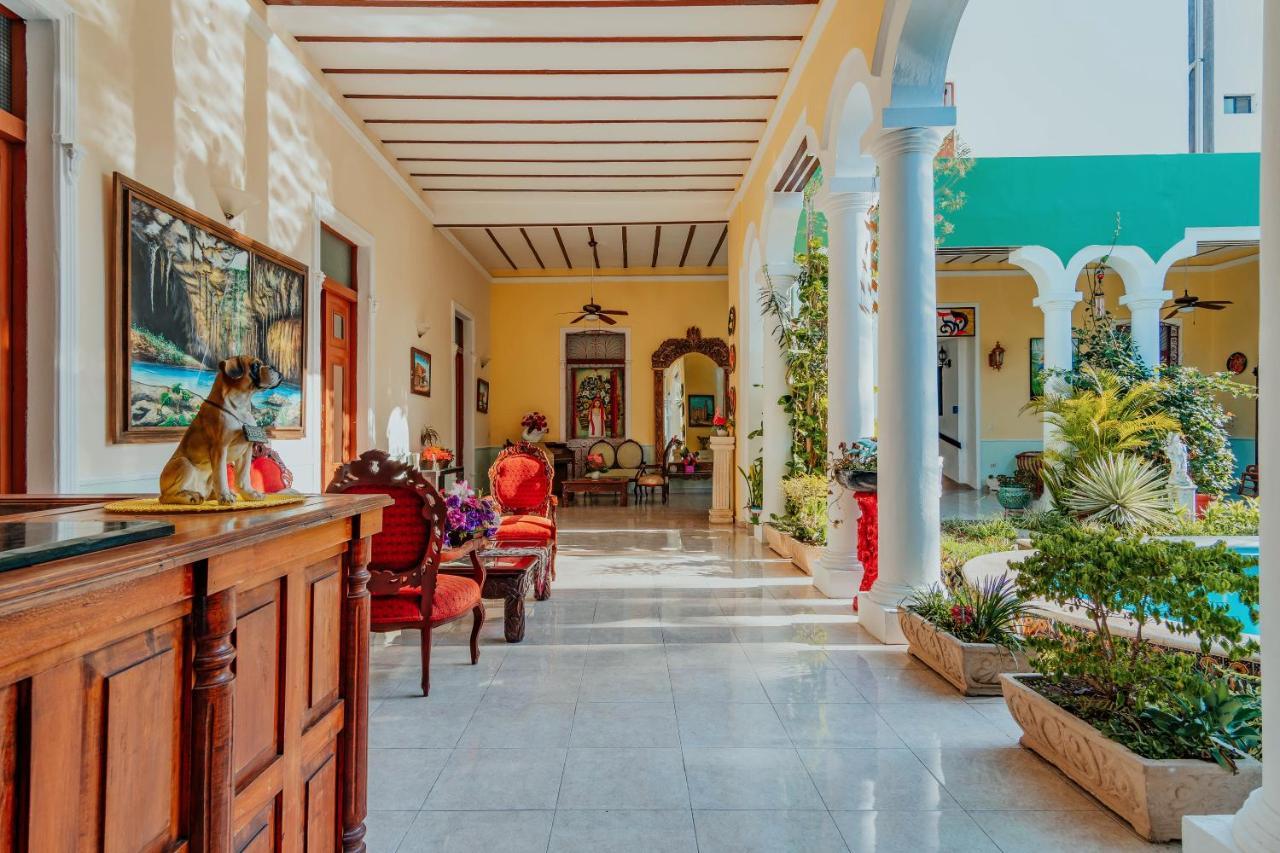 Hotel Santa Maria Merida Exterior photo
